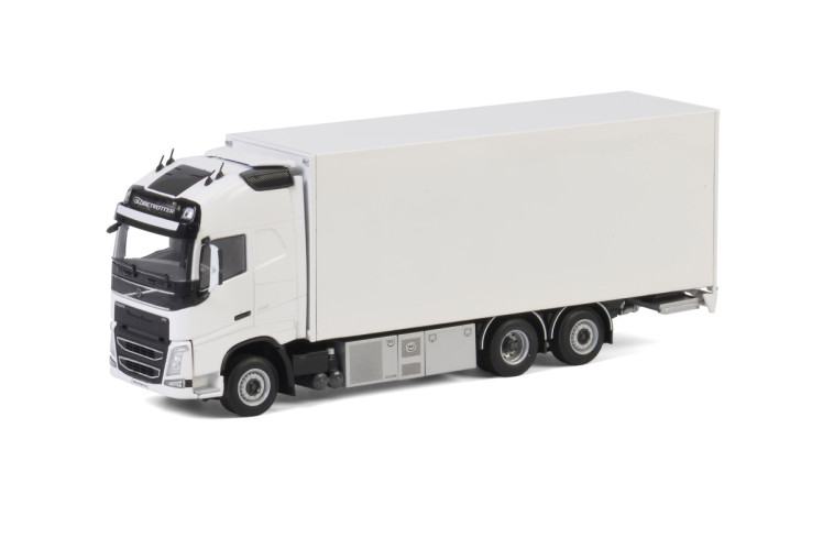 White Line Volvo FH4