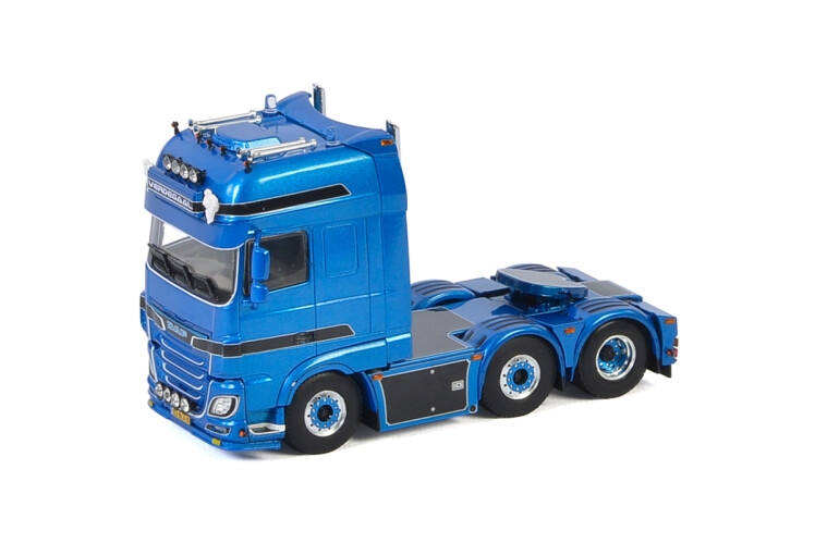 Vardegaal DAF XF Super spacecab