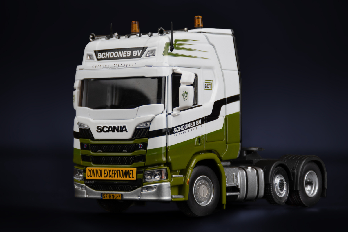 Schoones Caravan Transport