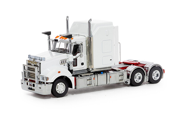 Mack Superliner