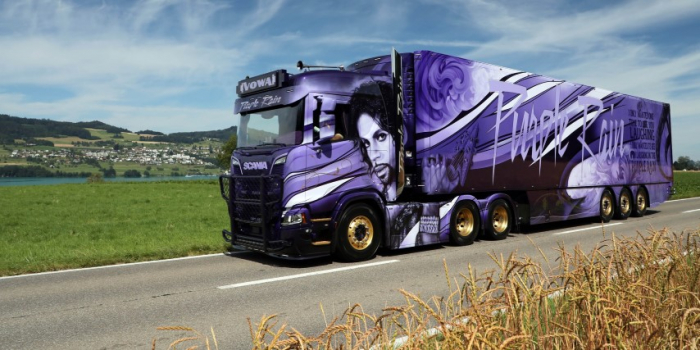 Vowa Transport - Purple
                rain